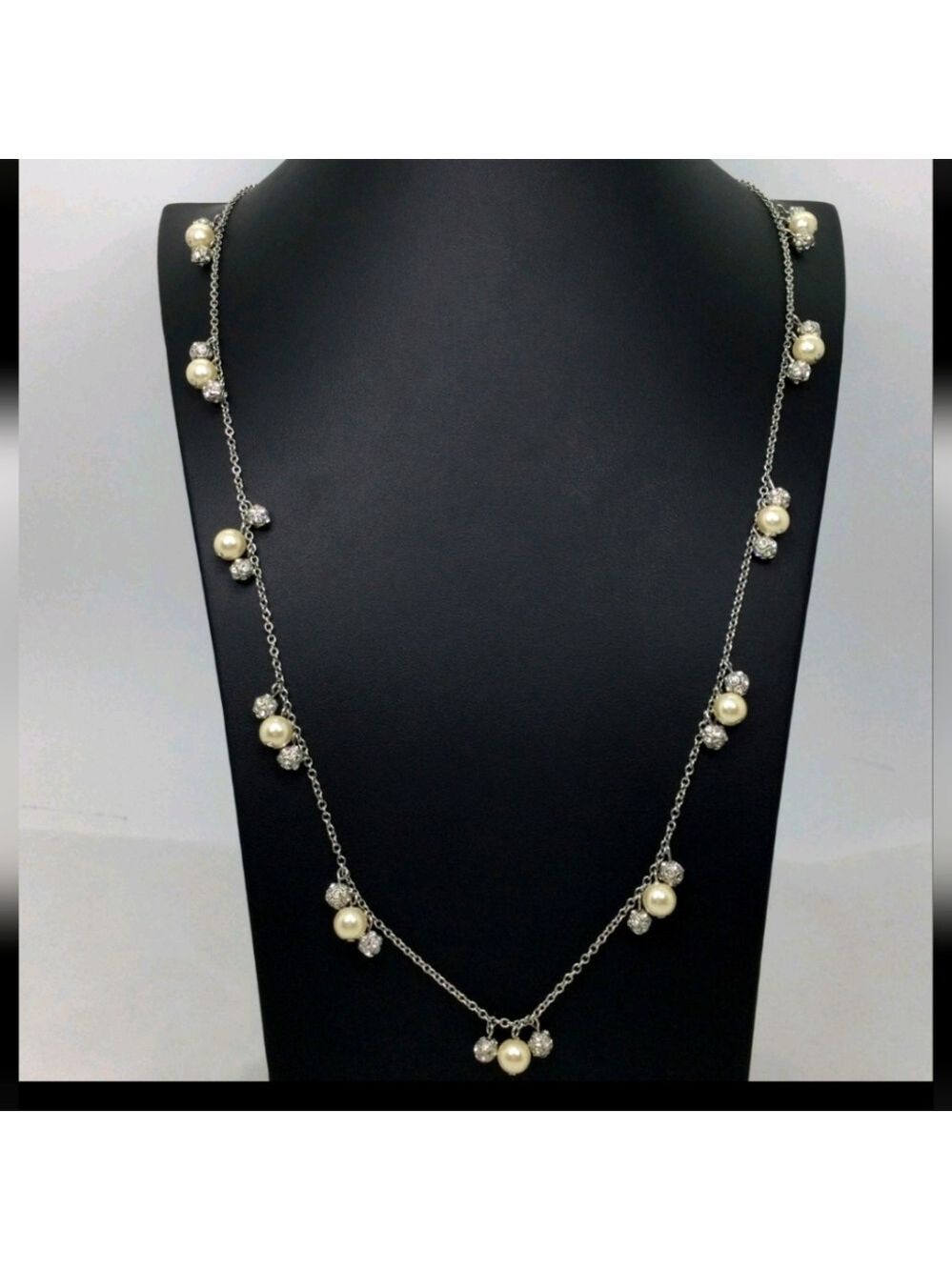 Ann Taylor Faux Pearl & Rhinestone Long Station Necklace 32" EUC